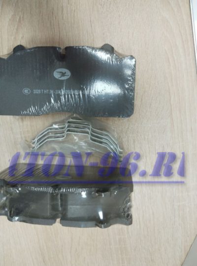 Колодки тормозные передние baw 1044, 1065 e ii.ii (комплект)