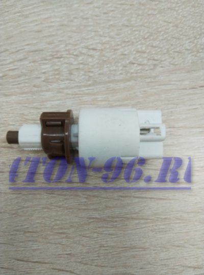 Датчик педали тормоза hino300 евро4 (84340 37050)