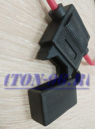 Держатель флажкового предохранителя тип