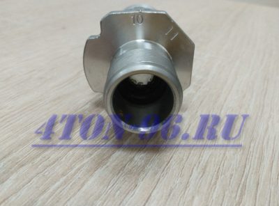 Корпус привода спидометра isuzu