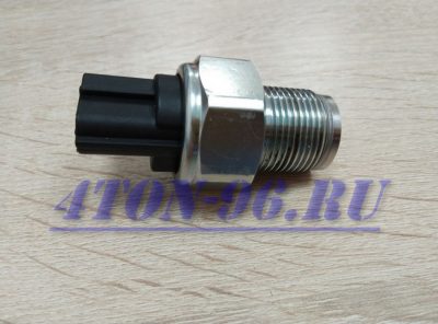 Датчик давления топлива в рампе npr75/nqr90/fvr34 Евро5