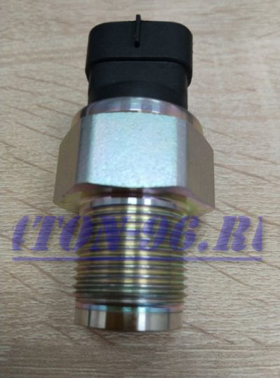 Датчик давления топлива в рампе hino 300 Евро 3 Дв. n04c
