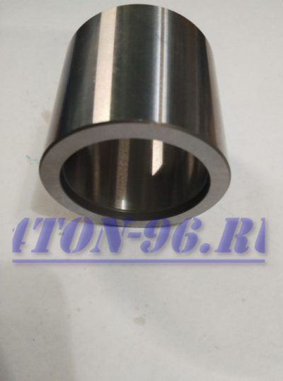 Втулка КПП 6 ой передачи isuzu npr75/nqr90