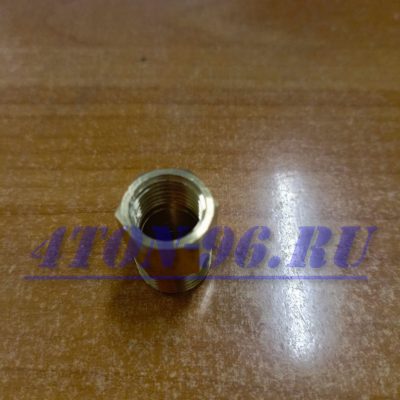 Штуцер из М16*15 (наружняя ) в 1/4 ( внутренняя резьба)