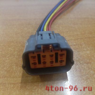 Разъем актуатора турбокомпрессора isuzu npr 90/nqr 75 с проводами
